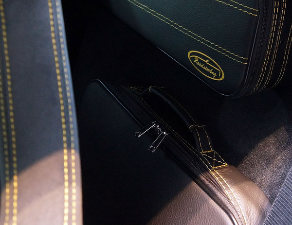 Roadsterbag Tasche für Maserati MC20 > hinter den Sitzen [197]